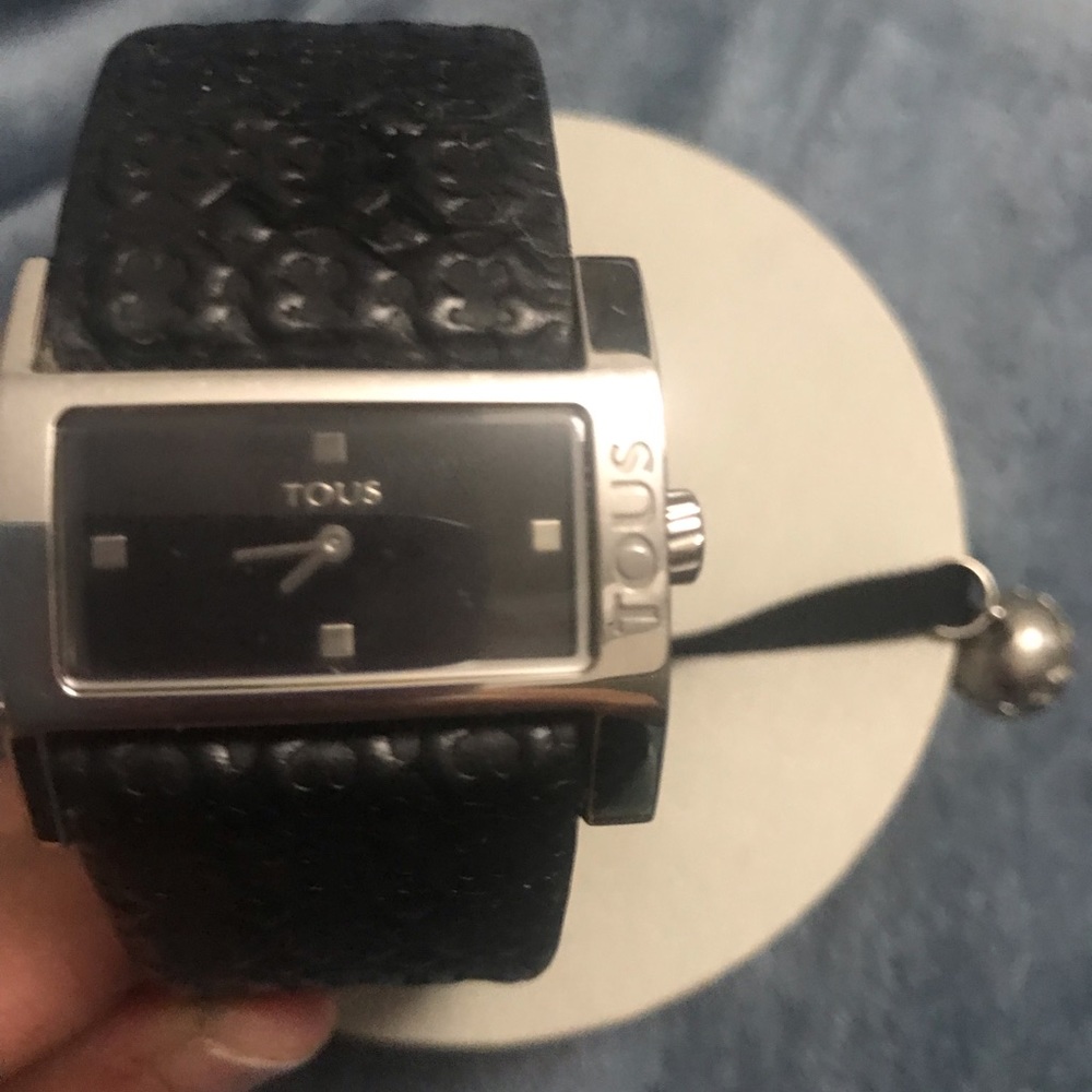 Tous Watch